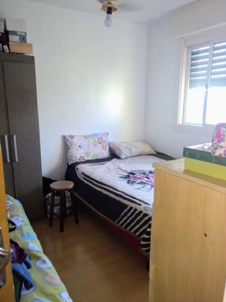 Apartamento com 2 quartos, 1 banheiro e 90m² à venda no bairro Centro, Pelotas