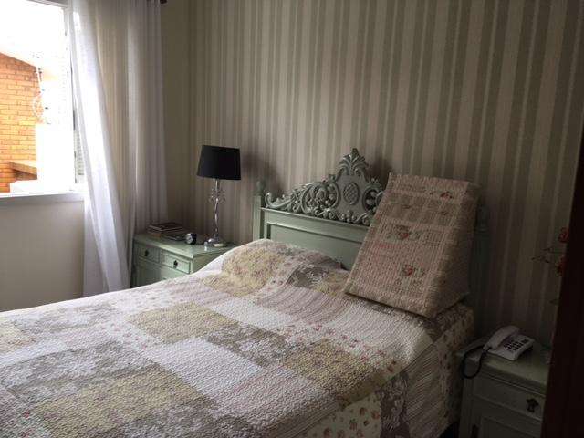 Sobrado com 3 quartos, 6 banheiros e 324m² à venda no bairro Centro, Pelotas