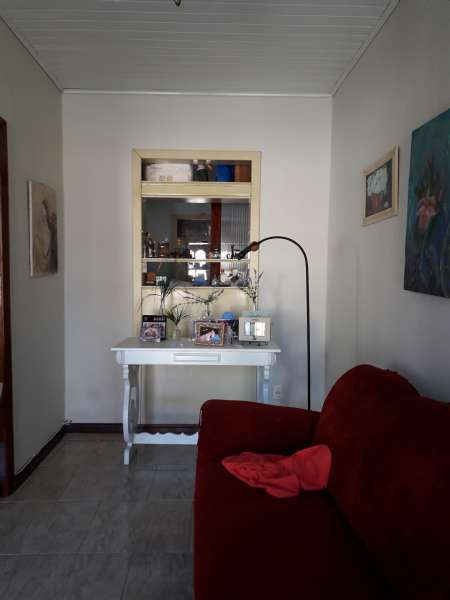Casa com 3 quartos, 1 banheiro e 300m² à venda no bairro Centro, Pelotas