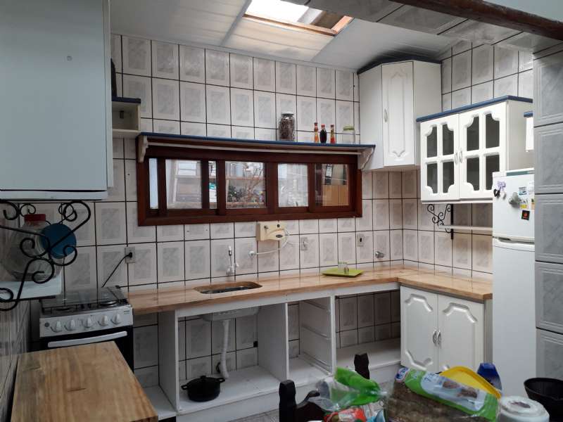 Casa com 3 quartos, 1 banheiro e 300m² à venda no bairro Centro, Pelotas