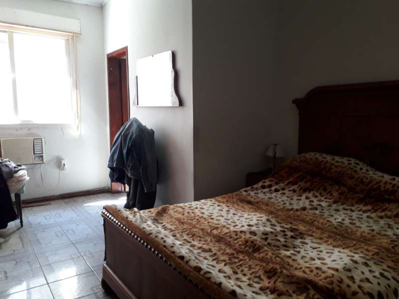 Casa com 3 quartos, 1 banheiro e 300m² à venda no bairro Centro, Pelotas