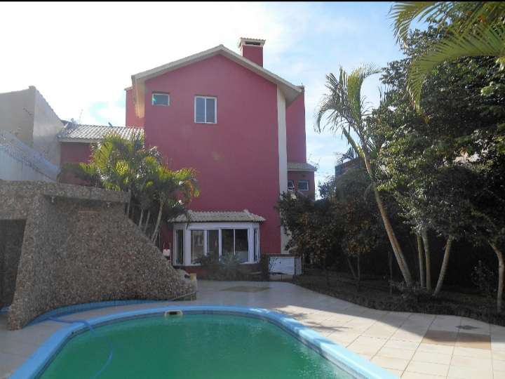 Casa com 2 quartos e 1 banheiro à venda no bairro Centro, Pelotas