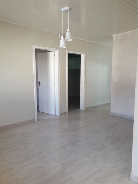 Casa com 4 quartos e 3 banheiros à venda no bairro Centro, Capao do Leao
