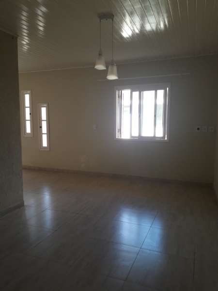 Casa com 4 quartos e 3 banheiros à venda no bairro Centro, Capao do Leao