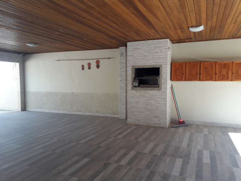 Casa com 4 quartos e 3 banheiros à venda no bairro Centro, Capao do Leao