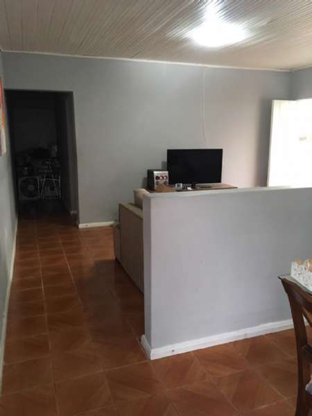 Casa com 5 quartos e 3 banheiros à venda no bairro Centro, Pelotas