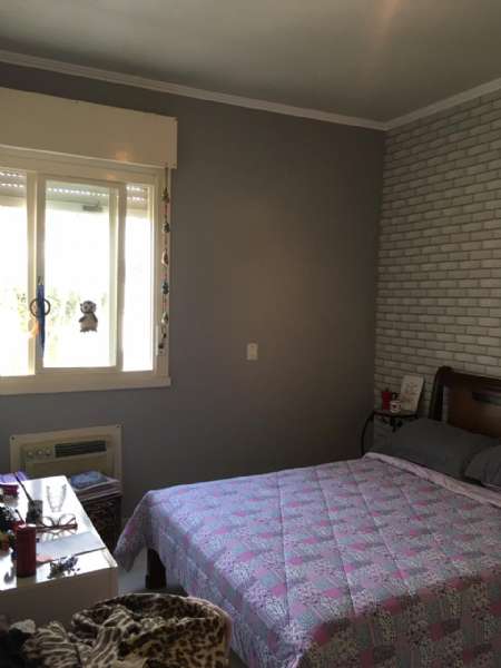 Casa com 5 quartos e 3 banheiros à venda no bairro Centro, Pelotas