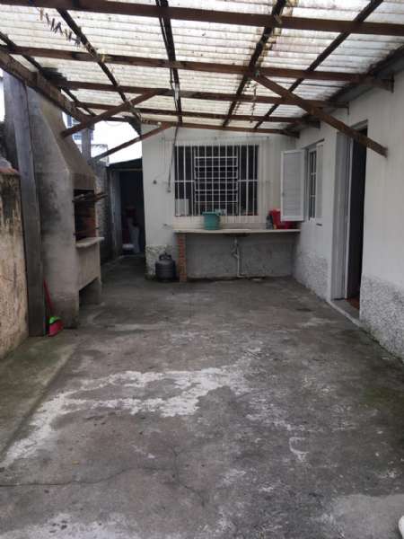 Casa com 5 quartos e 3 banheiros à venda no bairro Centro, Pelotas