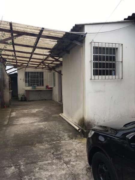 Casa com 5 quartos e 3 banheiros à venda no bairro Centro, Pelotas
