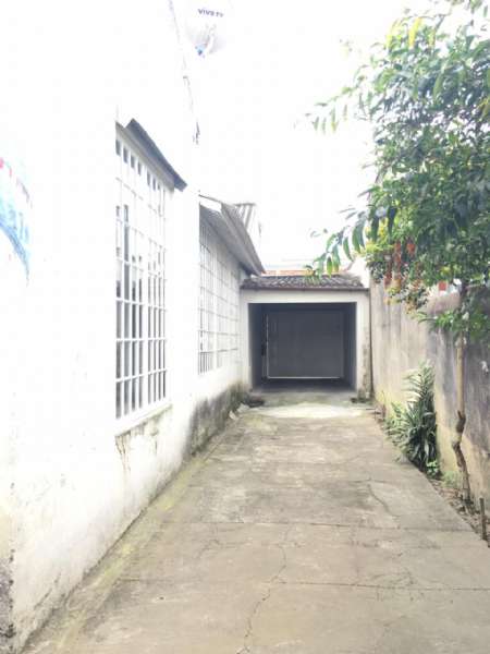 Casa com 5 quartos e 3 banheiros à venda no bairro Centro, Pelotas