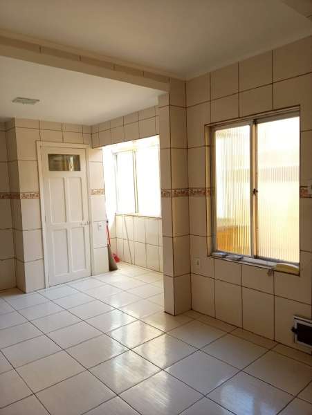 Apartamento com 3 quartos, 2 banheiros e 136m² à venda no bairro Centro, Pelotas