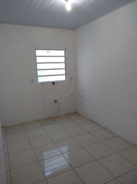 Sobrado com 5 quartos, 3 banheiros e 144m² à venda no bairro Navegantes, Pelotas