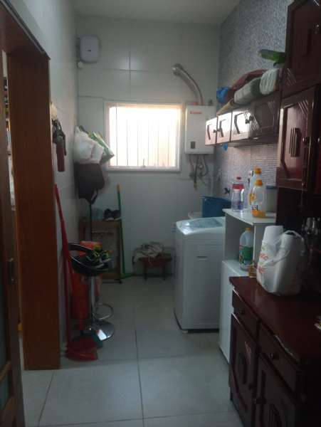 Sobrado com 3 quartos, 3 banheiros e 242m² à venda no bairro Fragata, Pelotas