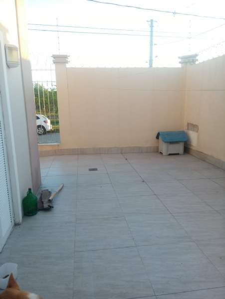 Sobrado com 3 quartos, 3 banheiros e 242m² à venda no bairro Fragata, Pelotas