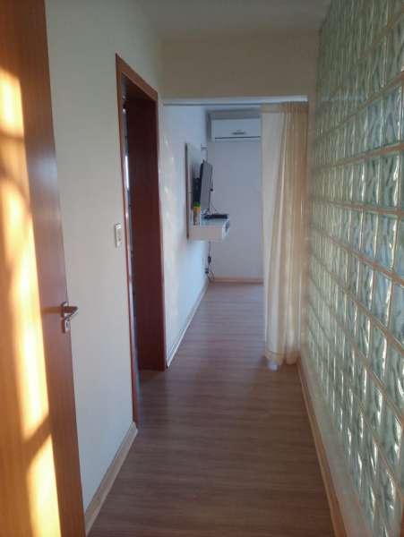 Sobrado com 3 quartos, 3 banheiros e 242m² à venda no bairro Fragata, Pelotas
