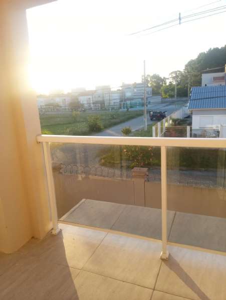 Sobrado com 3 quartos, 3 banheiros e 242m² à venda no bairro Fragata, Pelotas