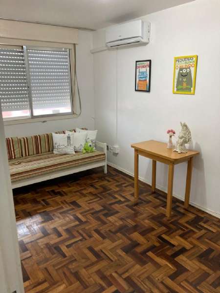 Apartamento com 1 quarto, 1 banheiro e 40m² à venda no bairro Centro, Pelotas