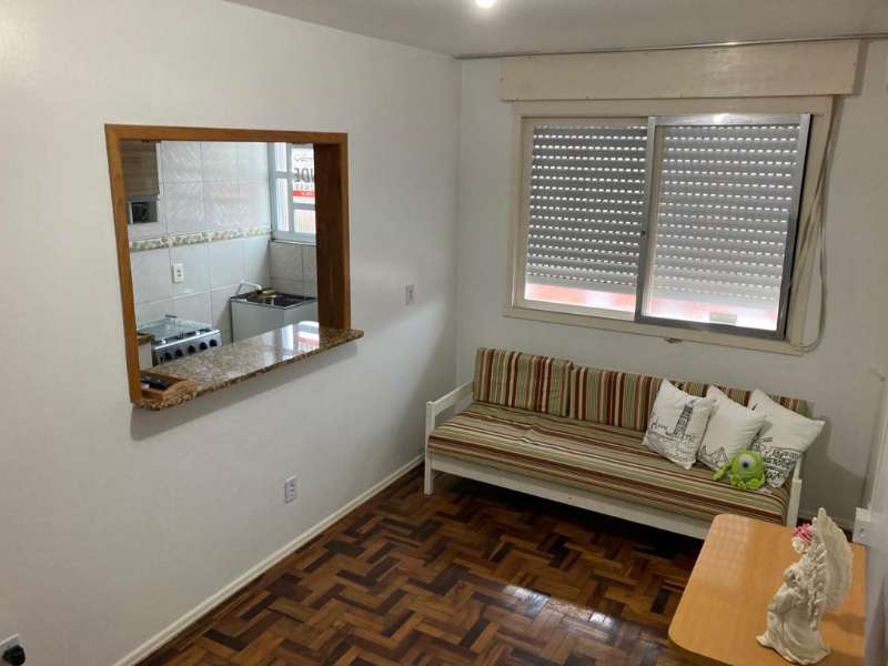 Apartamento com 1 quarto, 1 banheiro e 40m² à venda no bairro Centro, Pelotas