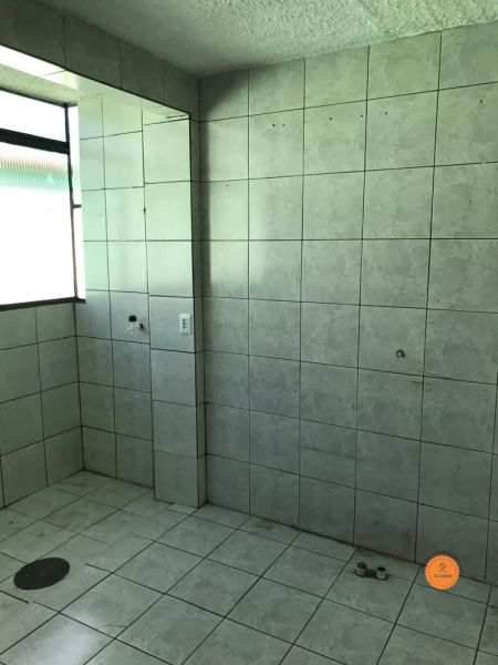 Apartamento com 2 quartos, 1 banheiro e 70m² à venda no bairro Areal, Pelotas