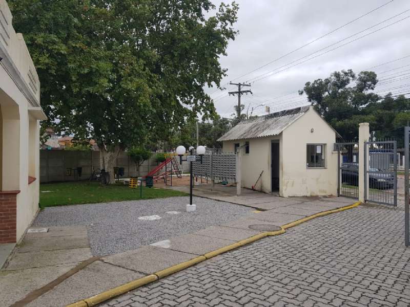 Apartamento com 2 quartos, 1 banheiro e 45m² à venda no bairro Areal, Pelotas