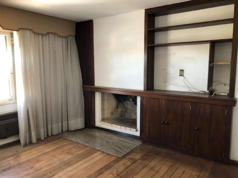 Apartamento com 4 quartos, 2 banheiros e 268m² à venda no bairro Centro, Pelotas