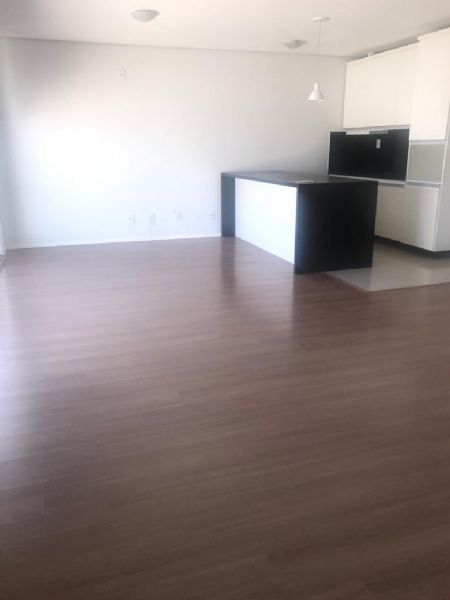 Apartamento com 1 quarto, 1 banheiro e 42m² à venda no bairro Centro, Pelotas