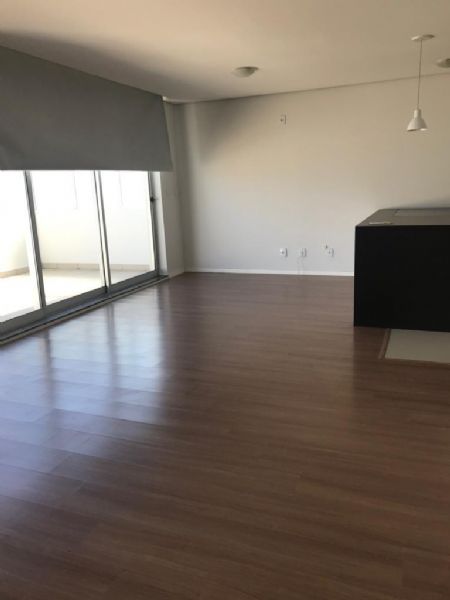 Apartamento com 1 quarto, 1 banheiro e 42m² à venda no bairro Centro, Pelotas