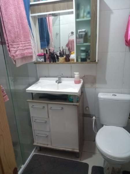 Casa com 3 quartos, 2 banheiros e 145m² à venda no bairro Areal, Pelotas
