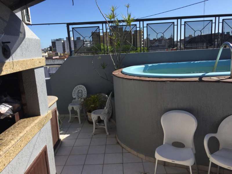 Cobertura com 3 quartos, 2 banheiros e 197m² à venda no bairro Centro, Pelotas