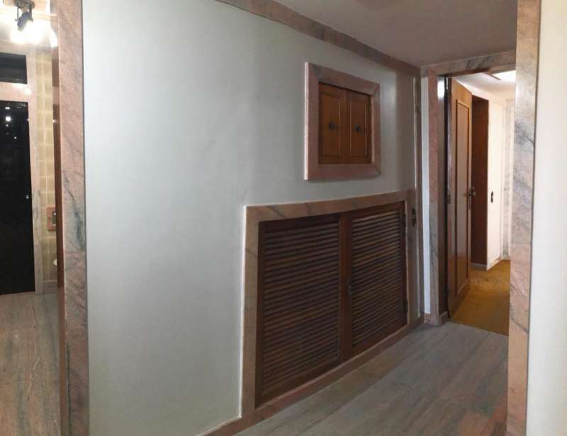 Apartamento com 3 quartos, 3 banheiros e 235m² à venda no bairro Centro, Pelotas