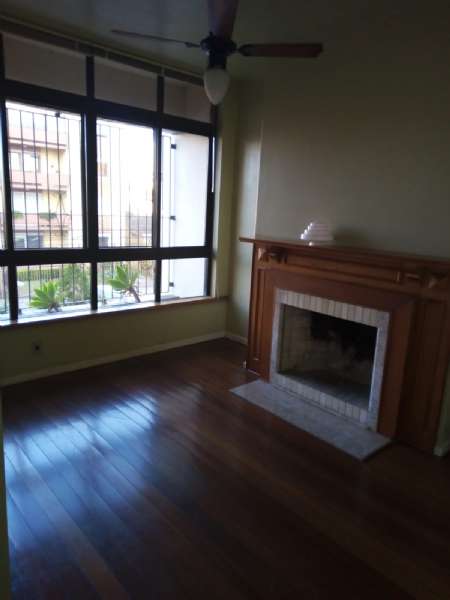 Apartamento com 3 quartos, 2 banheiros e 236m² à venda no bairro Centro, Pelotas