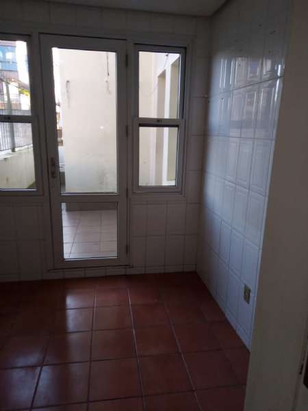 Apartamento com 3 quartos, 2 banheiros e 236m² à venda no bairro Centro, Pelotas