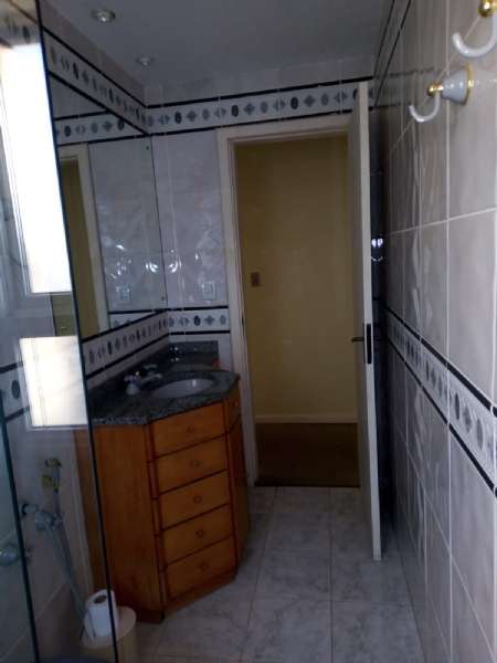 Apartamento com 3 quartos, 2 banheiros e 236m² à venda no bairro Centro, Pelotas