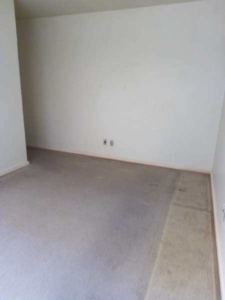 Apartamento com 3 quartos, 2 banheiros e 236m² à venda no bairro Centro, Pelotas