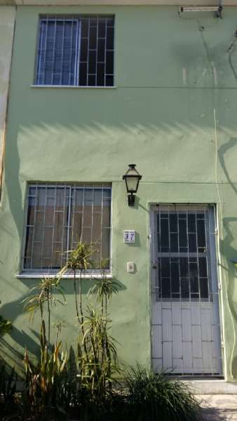 Casa com 2 quartos, 1 banheiro e 45m² à venda no bairro Areal, Pelotas
