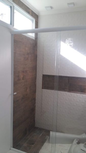 Casa com 2 quartos, 1 banheiro e 45m² à venda no bairro Areal, Pelotas