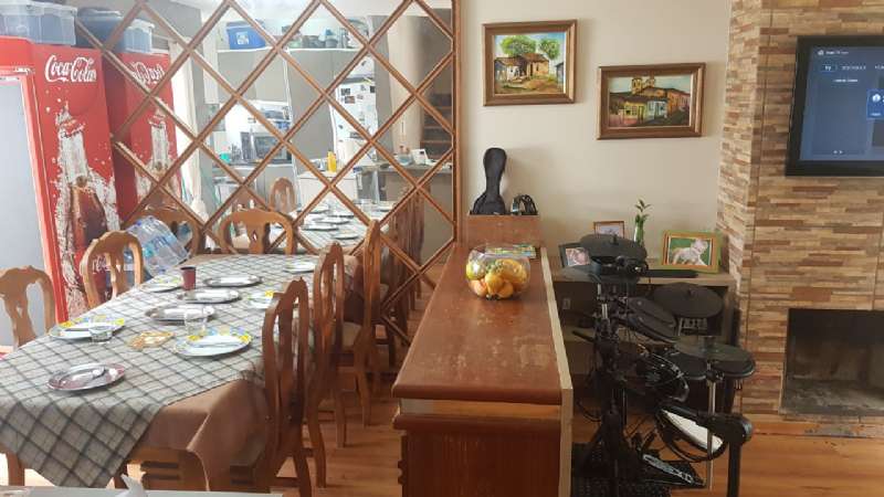 Casa com 3 quartos, 3 banheiros e 129m² à venda no bairro Laranjal, Pelotas