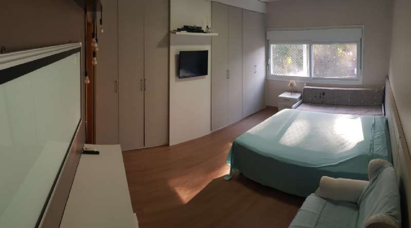 Casa com 3 quartos, 3 banheiros e 129m² à venda no bairro Laranjal, Pelotas
