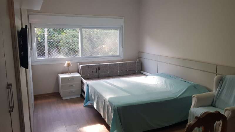 Casa com 3 quartos, 3 banheiros e 129m² à venda no bairro Laranjal, Pelotas