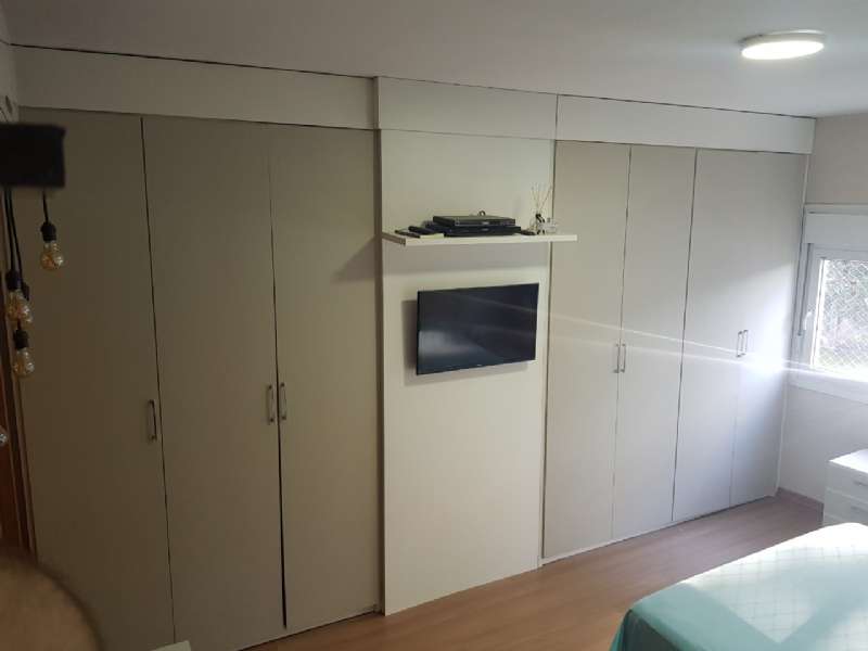 Casa com 3 quartos, 3 banheiros e 129m² à venda no bairro Laranjal, Pelotas