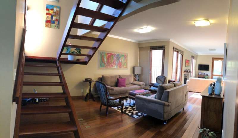Casa com 3 quartos, 3 banheiros e 296m² à venda no bairro Areal, Pelotas