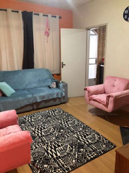 Casa Comercial com 2 quartos, 2 banheiros e 520m² à venda no bairro Três Vendas, Pelotas