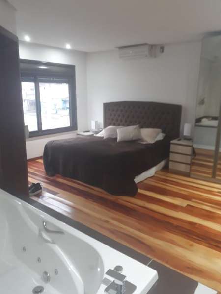 Casa com 4 quartos, 3 banheiros e 256m² à venda no bairro Areal, Pelotas