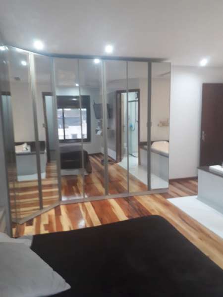Casa com 4 quartos, 3 banheiros e 256m² à venda no bairro Areal, Pelotas
