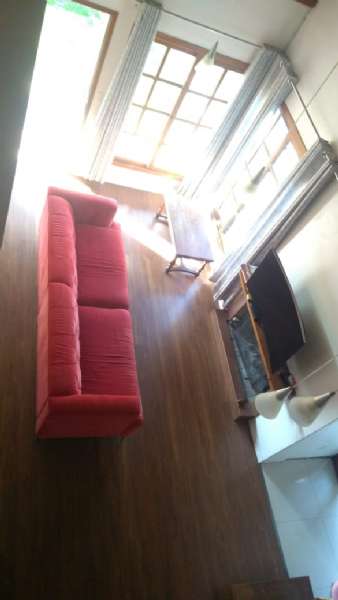 Casa com 3 quartos, 2 banheiros e 160m² à venda no bairro Recanto de Portugal, Pelotas