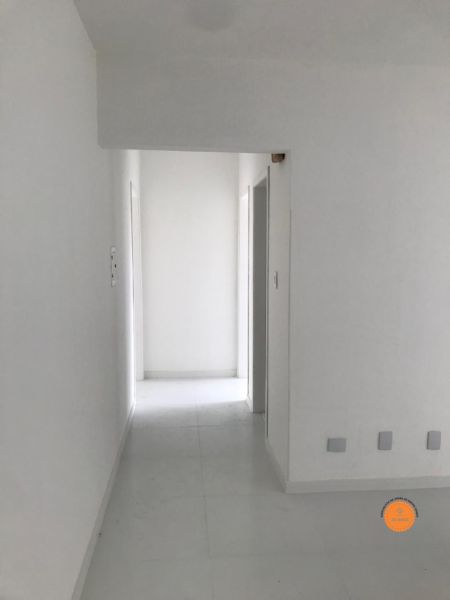 Apartamento com 2 quartos, 2 banheiros e 107m² à venda no bairro Centro, Pelotas