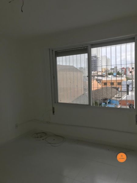 Apartamento com 2 quartos, 2 banheiros e 107m² à venda no bairro Centro, Pelotas