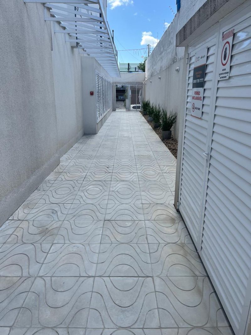 Apartamento com 1 quarto, 1 banheiro e 44m² para alugar no bairro Centro, Pelotas