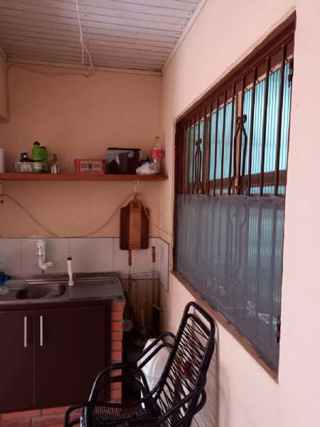 Casa com 3 quartos, 1 banheiro e 175m² à venda no bairro Três Vendas, Pelotas