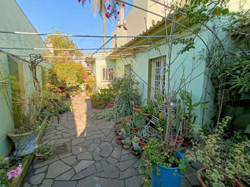 Casa com 4 quartos, 5 banheiros e 254m² à venda no bairro Centro, Pelotas